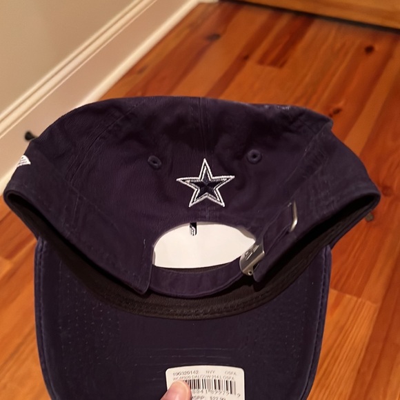 Dallas Cowboys 214 hat - Picture 2 of 4